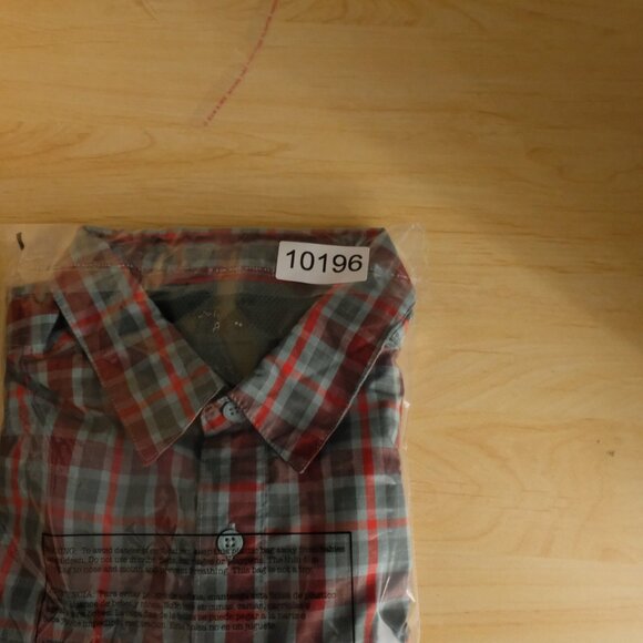 Mountain Hardwear Shirt Mens Large Green Red Tartan Plaid Button Up Vented - Picture 9 of 9